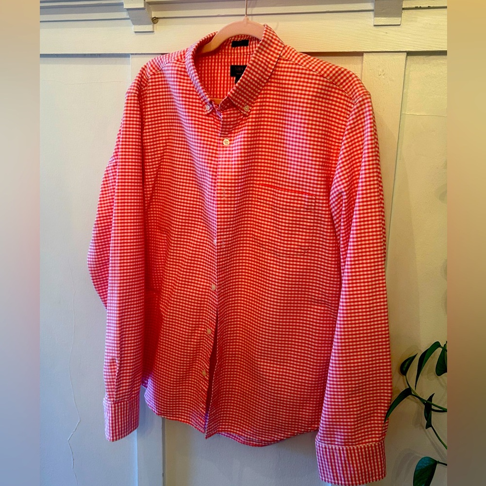 Men’s J Crew button down.